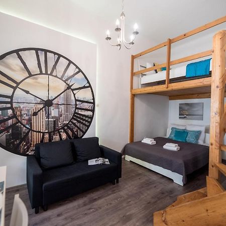 Central Quiet Studio B&B, Airport Connection Budapeszt Zewnętrze zdjęcie